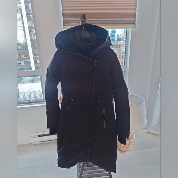 Zara Knee Length Down Outawere - Picture 2 of 5